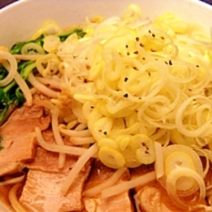 ポカポカ♪生姜と胡椒を利かせた野菜ラーメン